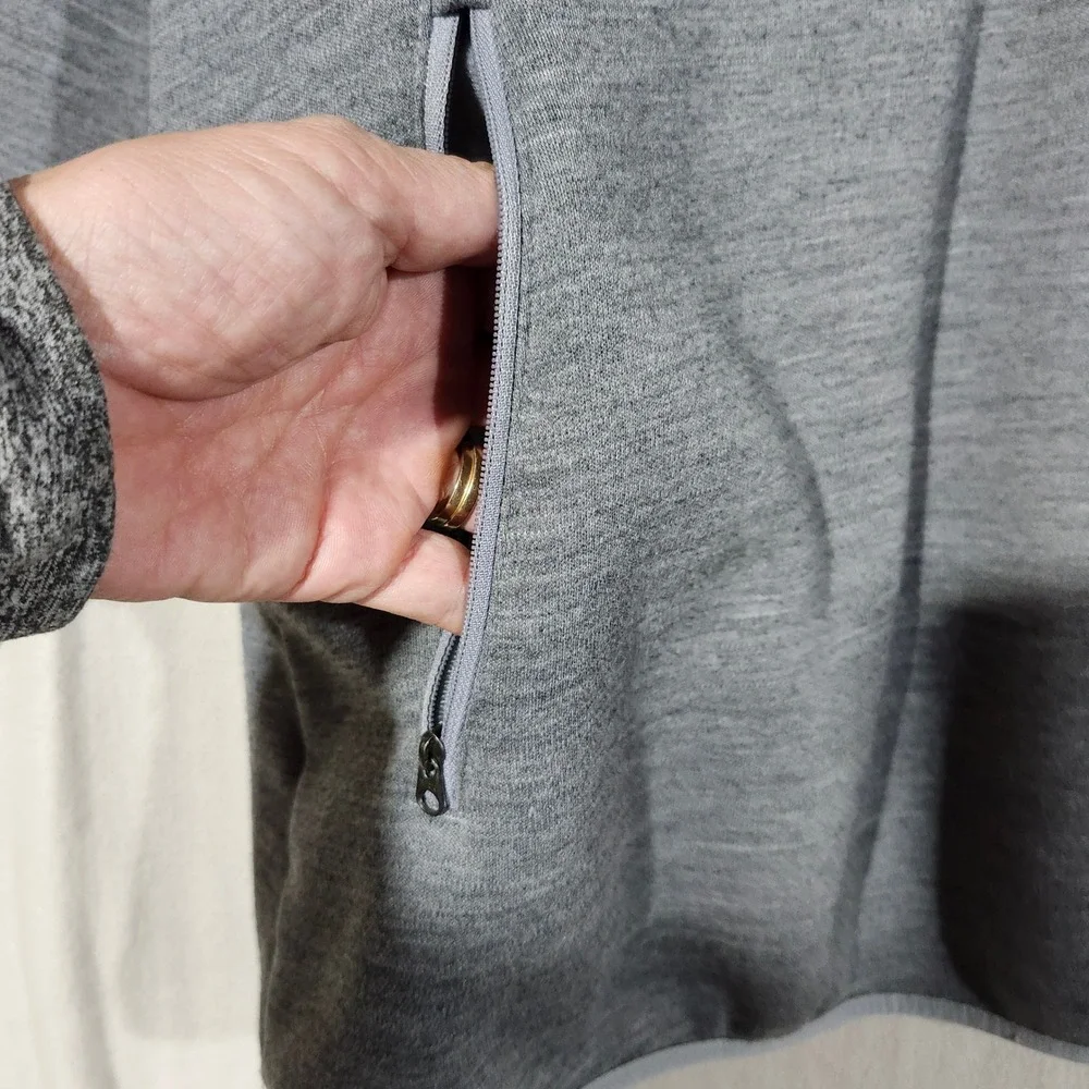 The North Face Mens XL Gray Sherpa Lined Quarter Snap Fleece Pullover Jacket